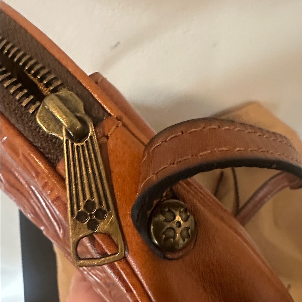 Patricia Nash Tan Embossed Round Crossbody Bag - Picture 6 of 6